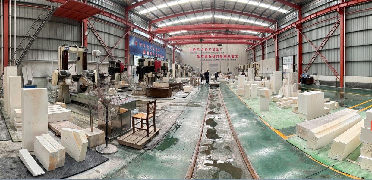 Henan Hongtai Kiln Refractory Co.,Ltd. línea de producción del fabricante