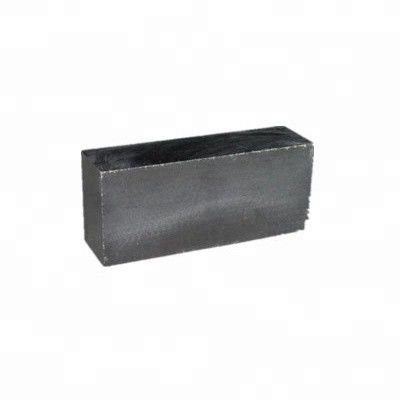 Contenido de Al2O3 en el estándar internacional ladrillo de carbono de magnesia para horno eléctrico de Henan