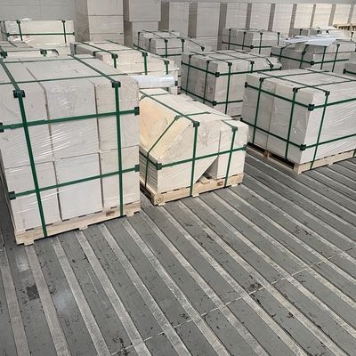 Suministro de productos de corindón fundido de zirconio fundido ladrillo de corindón AZS para horno de vidrio
