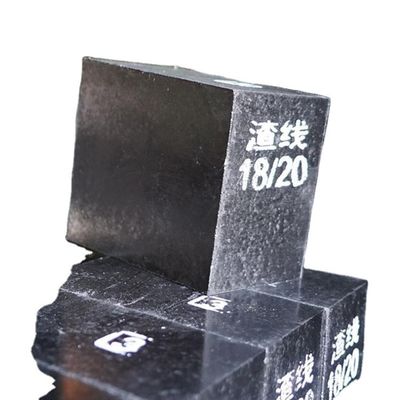 Producción refractaria de ladrillos de carbono de magnesia de alta resistencia con contenido de SiC de 1,2-1,4%