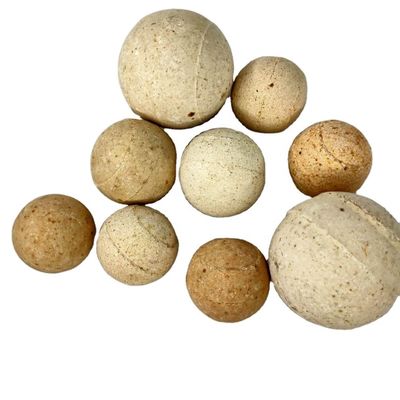 Bola cerámica refractaria de alta alumina 8Mm 25Mm 50Mm para entornos de alta temperatura