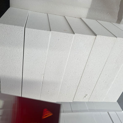 Bloques refractarios de burbujas de aluminio de aislamiento alto con 0% de contenido de CrO y 0% de contenido de SiC
