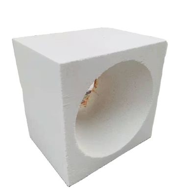 Alumina cemento ladrillo de corindón fundido para la fusión en ambientes de alta temperatura