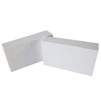 Ladrillo de burbujas de aluminio blanco para revestimiento de hornos de alta temperatura en diseño ligero