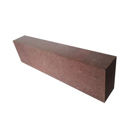 Tamaño y forma personalizados Corindón de cromo ladrillo corredor de diapositivas para la industria horno Cr2O3